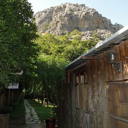 Guest house Korsan Olympos