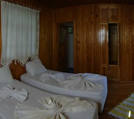 Guest house Korsan Olympos