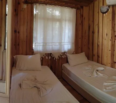 Guest house Korsan Olympos